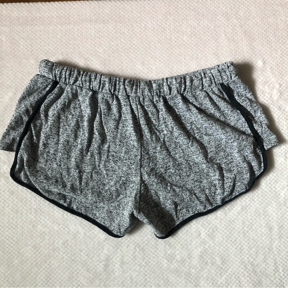 Bundle of 3 booty shorts - Picture 5 of 6